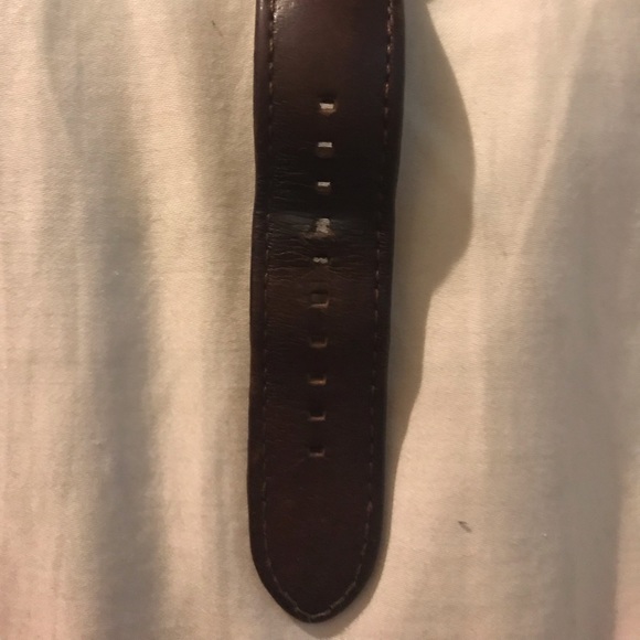 Silver Fossil Watch w/ Leather Band - Picture 5 of 5